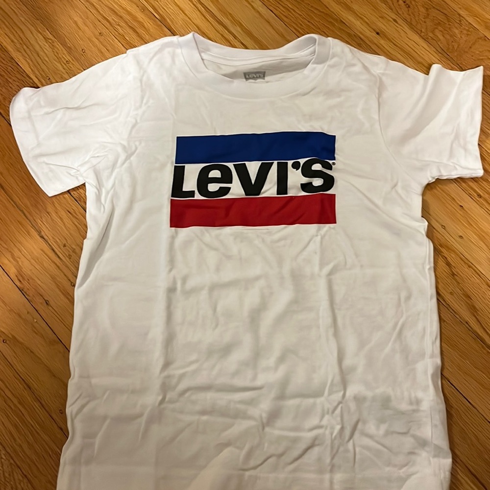 Levi’s shirt kids large